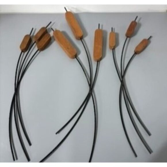 Vtg Set Of 3 Wooden Cattail Plant Black Metal Wire Stem Wall Decor - Picture 1 of 8